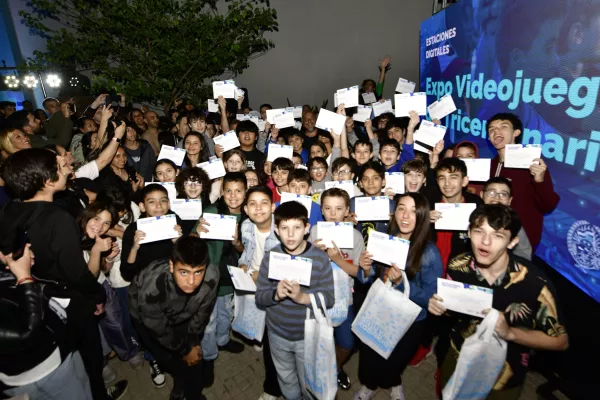 Concluyó el Taller de Videojuegos del Tricentenario y se abrió la inscripción a los últimos cursos del año Concluyó el Taller de Videojuegos del Tricentenario y se abrió la inscripción a los últimos cursos del año