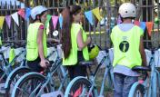 Escuela ciclista. Las clases son los domingos en Calle Recreativa.