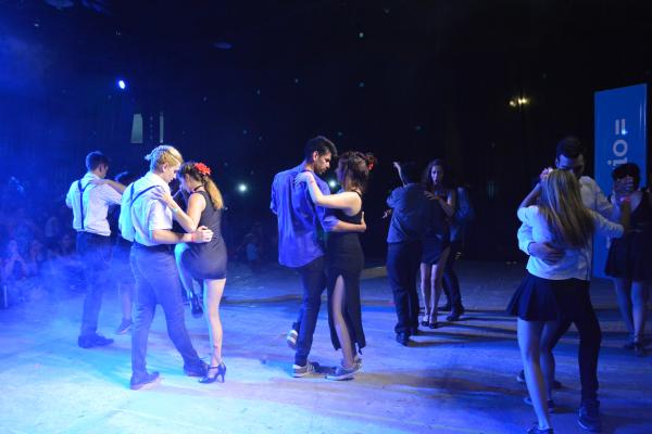taller de tango en el Galpon