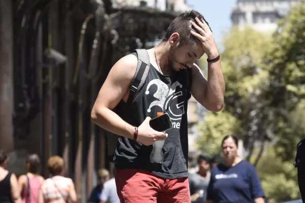 Alerta naranja por altas temperaturas en Rosario: la Municipalidad reitera recomendaciones preventivas