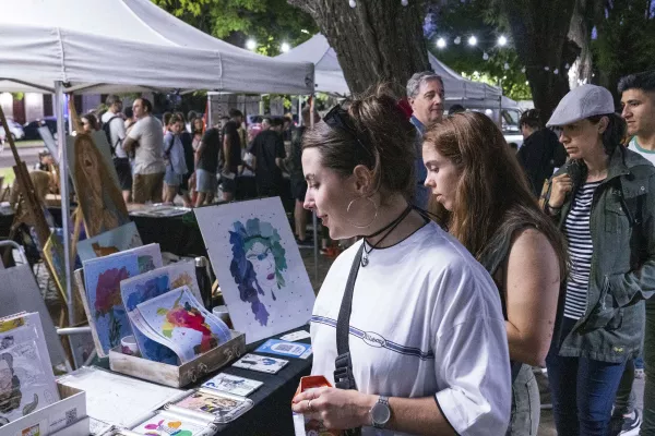 Llega una nueva edición del Mercado de las Artes a la ex Aduana