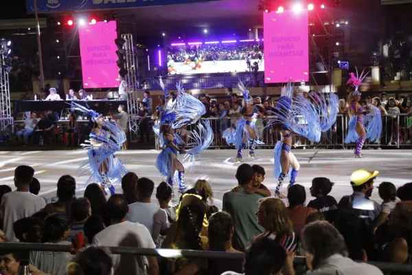 Rosario celebra el carnaval: tres días de festejo en el Predio Ferial Parque Independencia
