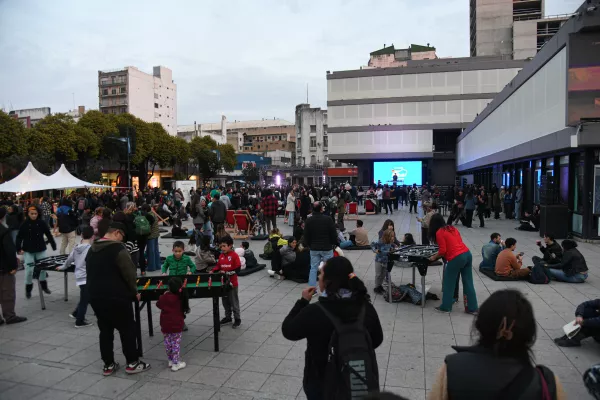El Cultural Fontanarrosa inaugura el Club Cultural y la muestra Ciudad Hip Hop
