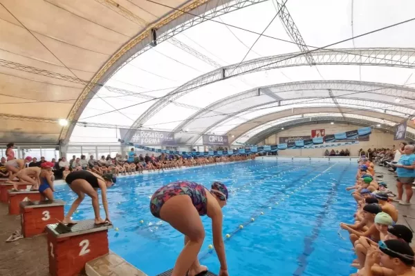 Agenda deportiva: llega el primer encuentro del año de Formación Deportiva de natación con 150 chicas y chicos