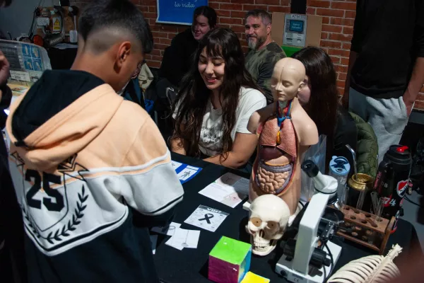 La 4° Expo Educativa del Distrito Centro convocó a más de 1.500 estudiantes de escuelas primarias y secundarias