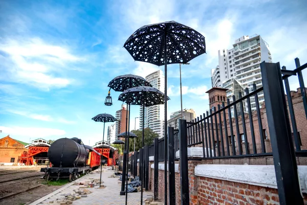 La Isla de los Inventos reabre con una renovada propuesta cultural y cuatro días de festejos