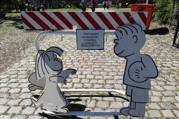 La ciudad abre sus puertas a la muestra lúdica 'Imaginar la Ciudad' de Francesco Tonucci