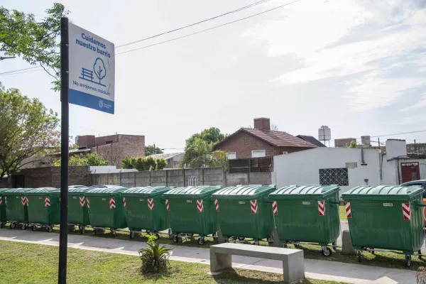  La Municipalidad coloca más de 100 nuevos contenedores en la zona norte