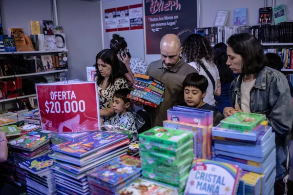 Toda la programación de los últimos días de la FILRos 2025
