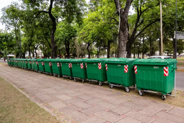 Higiene urbana: el municipio suma más de 70 nuevos contenedores para zona sur