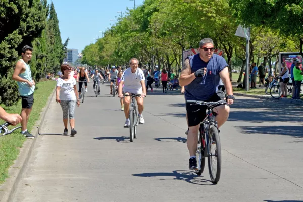 Calle Recreativa celebra su 15° aniversario con un festival familiar en varios puntos del circuito Calle Recreativa celebra su 15° aniversario con un festival familiar en varios puntos del circuito