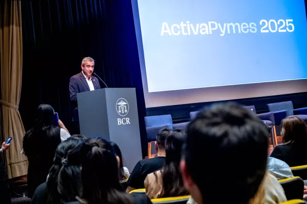 Activa Pymes 2025: Javkin presidió la apertura del foro local destinado a impulsar el desarrollo empresarial