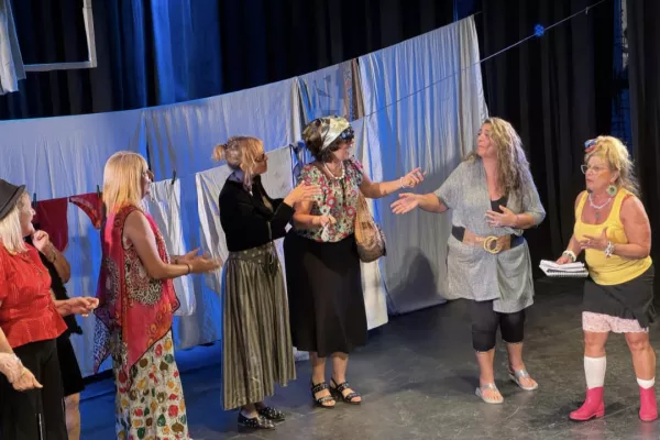 Adultas y adultos mayores: llega el 4° Festival de teatro «Grandes Artistas»