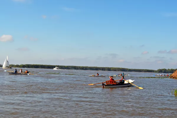 Actividad náutica en expansión: el apoyo de la Municpalidad potencia el crecimiento del remo local