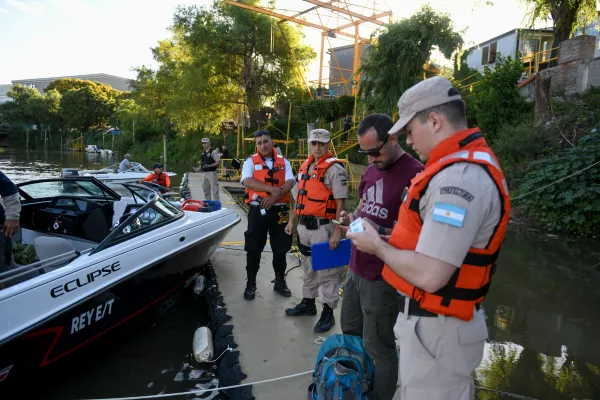 La Municipalidad puso en marcha los controles de alcoholemia en clubes y guarderías náuticas junto a Prefectura