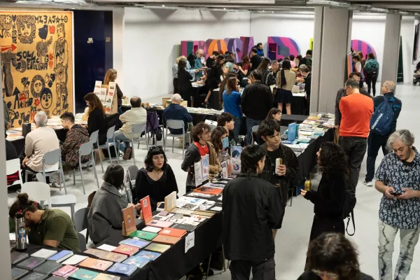 «3NTR3»: la Municipalidad presenta un nuevo programa para artistas, profesionales de la cultura y agentes creativos