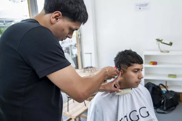 Cursos de oficios en los distritos: más de 5.500 personas se inscribieron para capacitarse