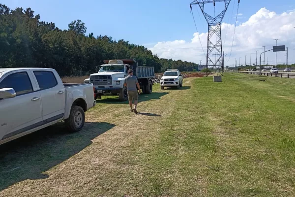 Se sancionó y obligó a una empresa a limpiar los escombros que había arrojado en el espacio público