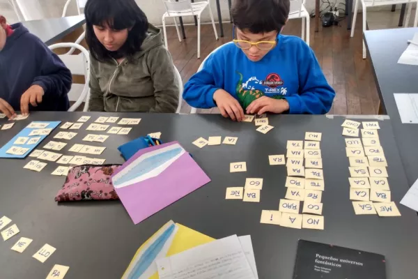 Lanzan convocatoria para acompañar la alfabetización de jóvenes y personas adultas