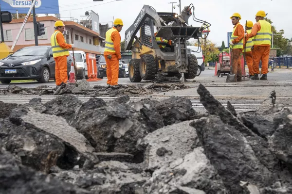 El municipio puso en marcha las obras de reconstrucción de pasos a nivel 