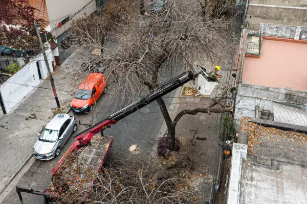 España y Hospitales: mejoras urbanas y cercanía con vecinas y vecinos en nuevo operativo barrial