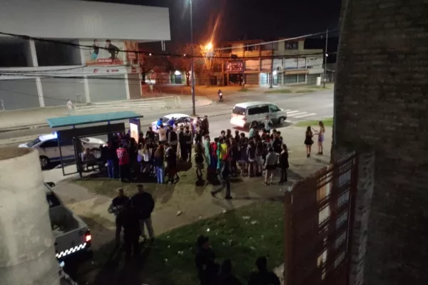 Fiestas clandestinas en lugares precarios: la Municipalidad clausuró 33 en el último año y medio