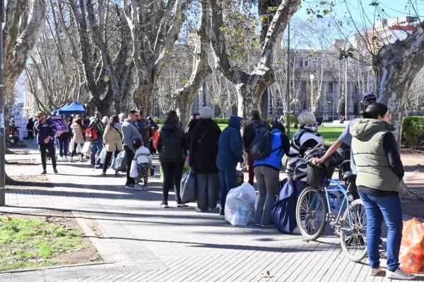 Más de 150 personas participaron del canje de reciclables en la Plaza San Martín