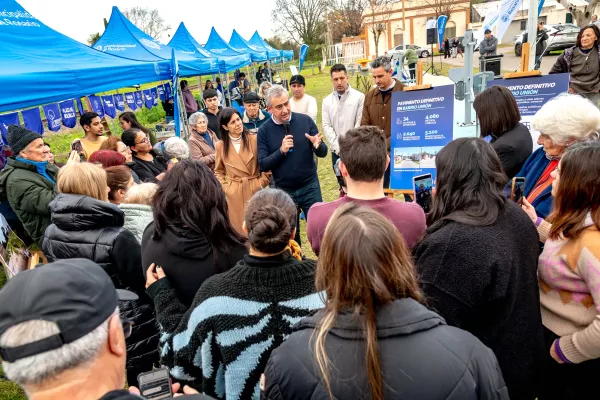 Javkin anunció obras de pavimento definitivo para el barrio Unión del distrito Norte