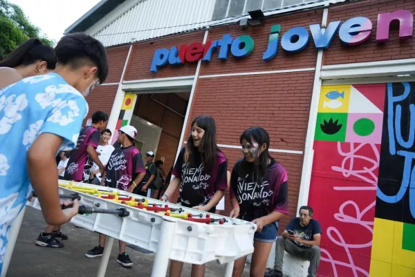 Amores, amistades y territorios: adolescentes de Rosario se encontraron para compartir sus miradas