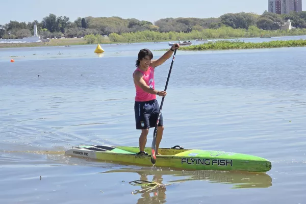 Oro rosarino en el agua: Santino Basaldella se consagró campeón en SUP en los Juegos Suramericanos