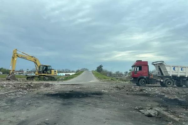El municipio retiró residuos de un punto crónico de arrojo en barrio Las Flores