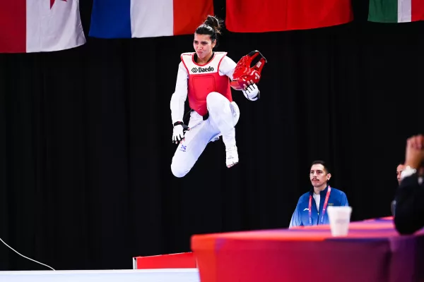 «Más local que nunca»: Brenda Ruiz Díaz ganó bronce en taekwondo y Rosario volvió a celebrar un podio en Santa Fe 2026