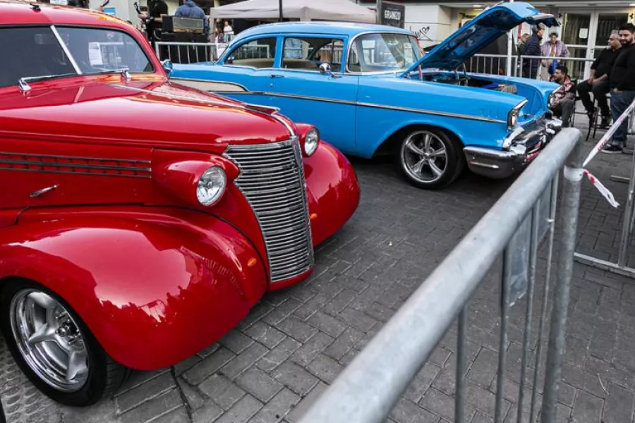 Exposición autos antiguos