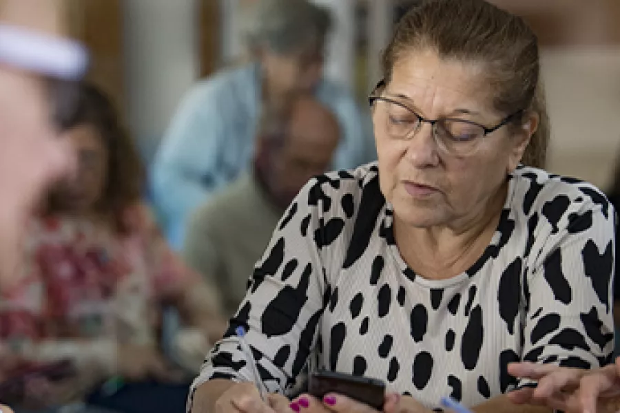 banner adultos mayores boletin interno abril 2025