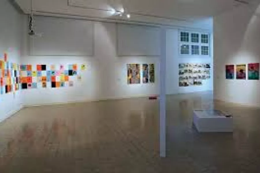 Exposición Miradas