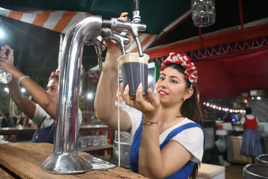 Colectividades 2025 - cerveza tirada