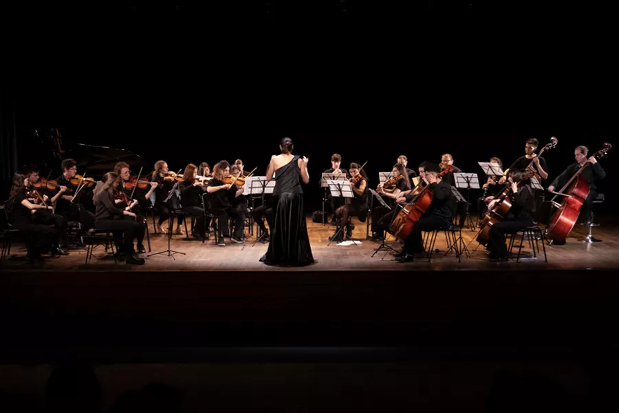 Orquesta Académica EMMR