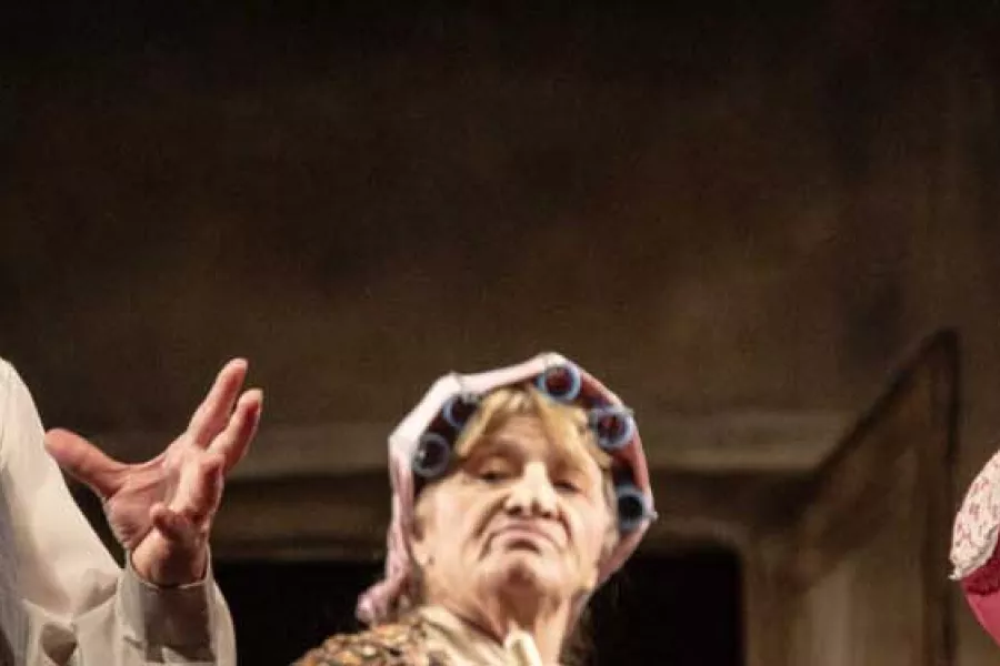 Boletín sur octubre de teatro