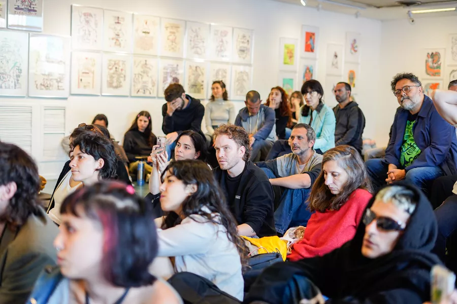 Conversaciones en el Cultural Fontanarrosa