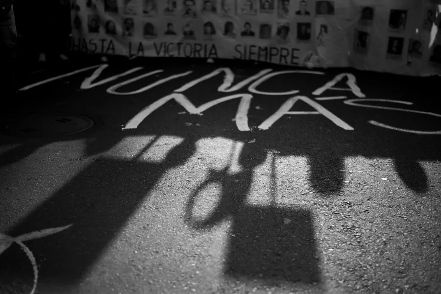 Imagen de una marcha por el 24 de marzo