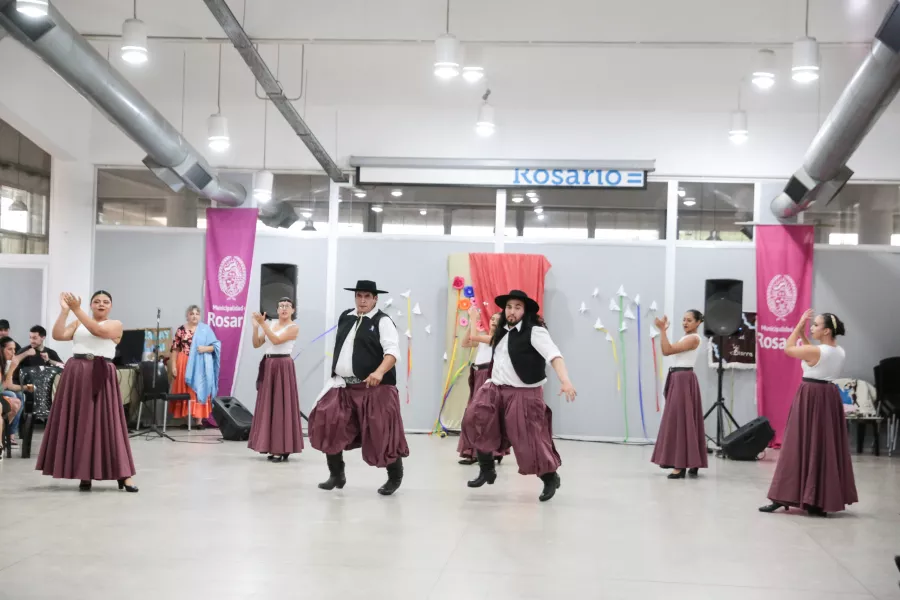 Folclore en el Distrito Oeste