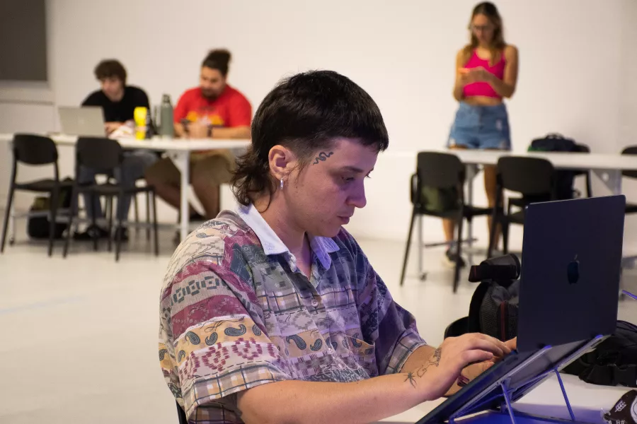 Código Abierto abril