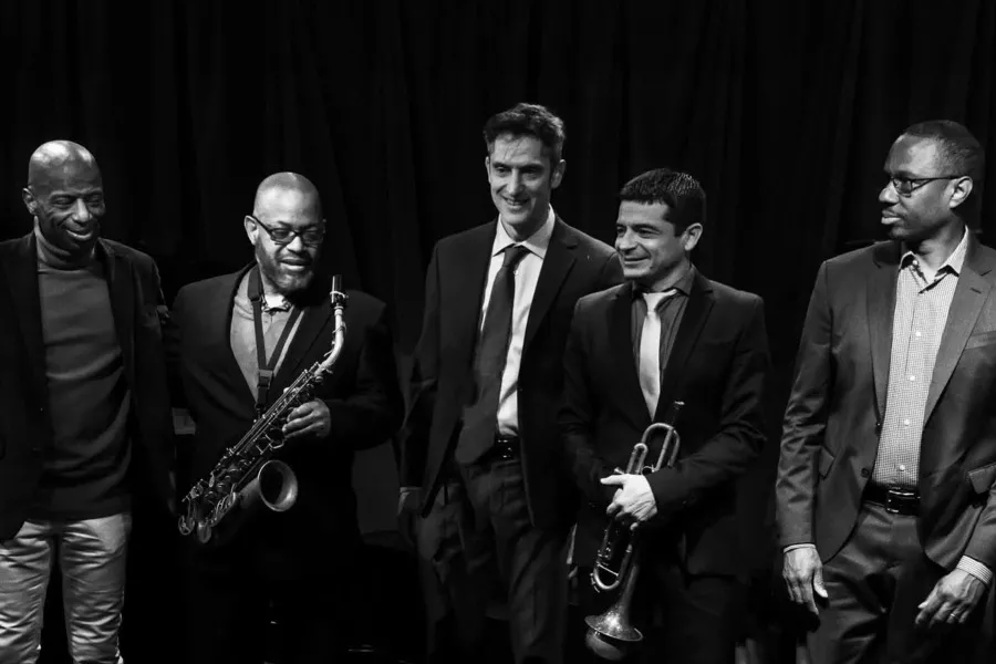 Es la imagen de la banda de jazz que se presenta el 3 de mayo en el Complejo Cultural Atlas