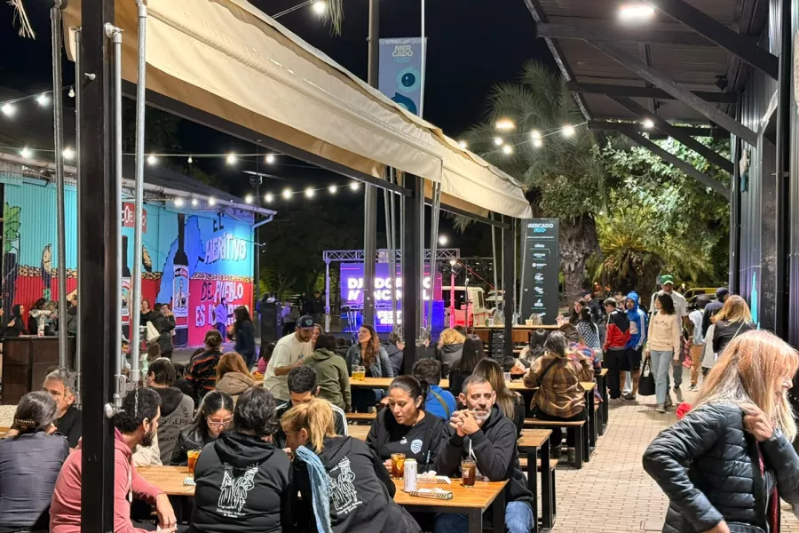 Mercado del río