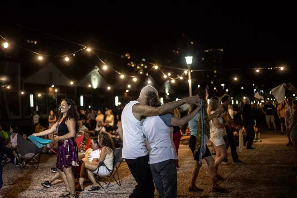 Canciones en la Orilla en el Galpón 11