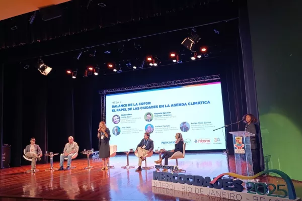 La ciudad presentó la "Guía de instrumentos de financiamiento climático para gobiernos locales", elaborada junto al municipio de Canelones y el gobierno de Santa Fe, con financiamiento del Programa de Cooperación Sur-Sur de Mercociudades. 