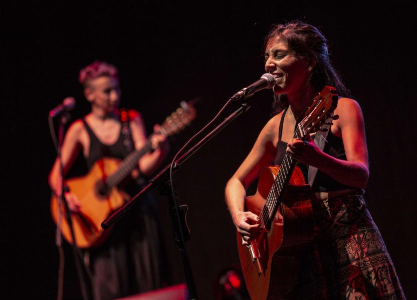 Agitadoras en el Anfi