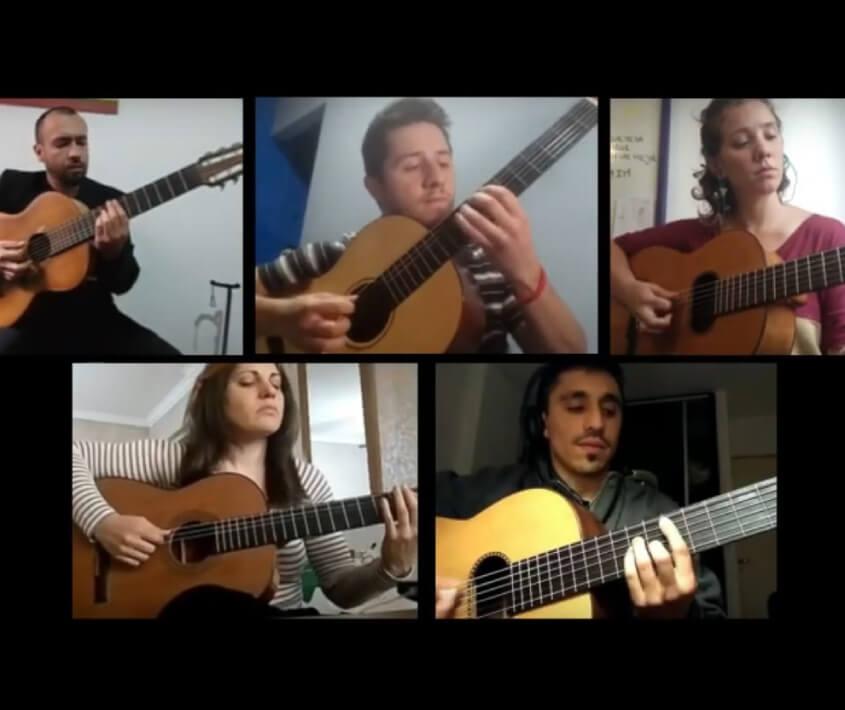 El Quinteto de Guitarras interpreta