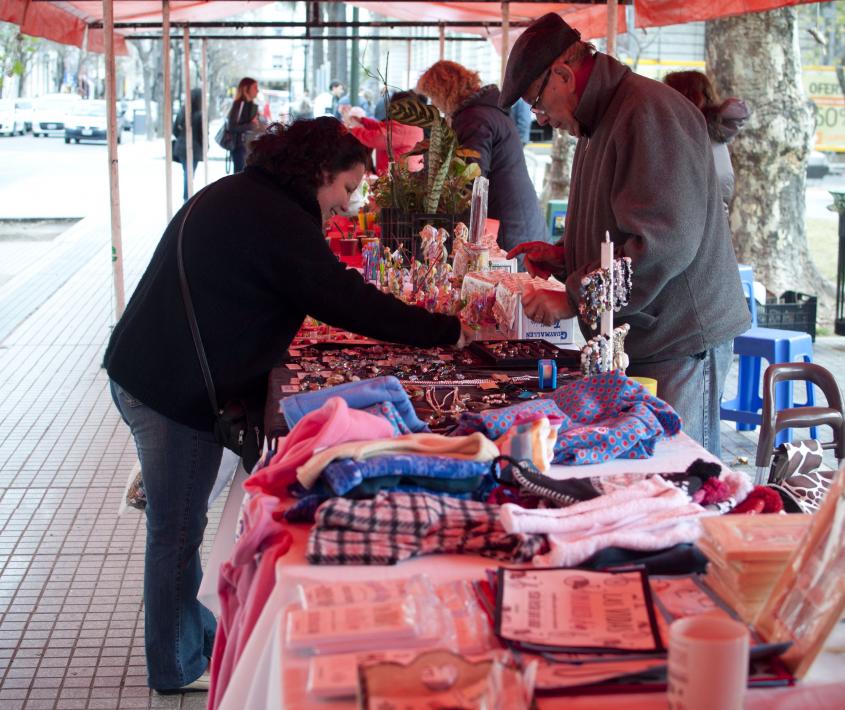 Ferias Barriales: Casiano Casas