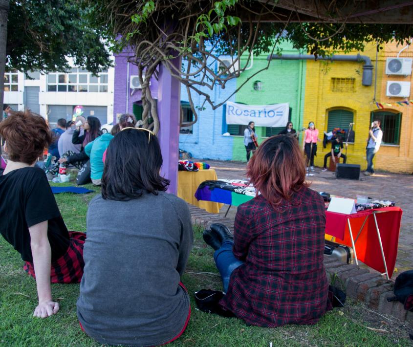 “Entrelazando experiencias, texturas y colores”. Jornada de apertura de los talleres